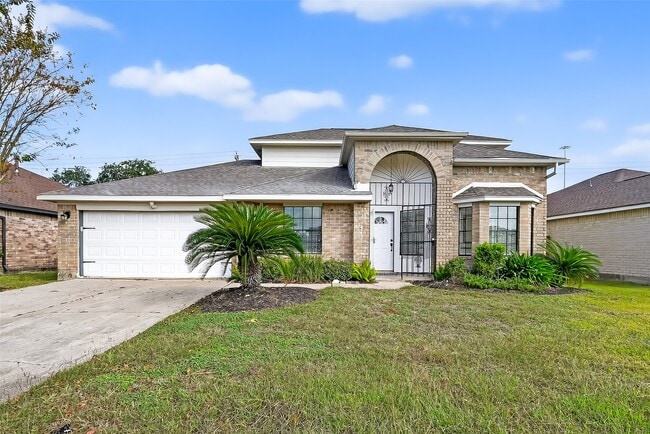 Building Photo - 7534 8 Willows Rd