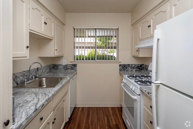 Interior Photo - Garden East Apartments