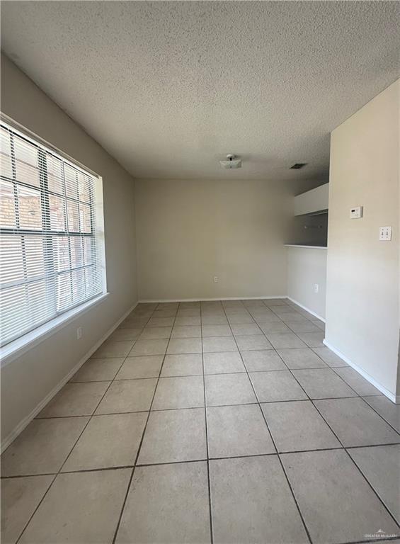 Photo - 9 Gastel Cir Unidad 12