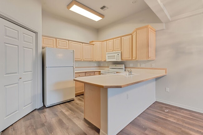 Courtland Place Apartments