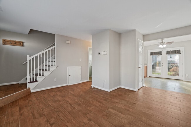 Photo - 931 Brigantine Ct