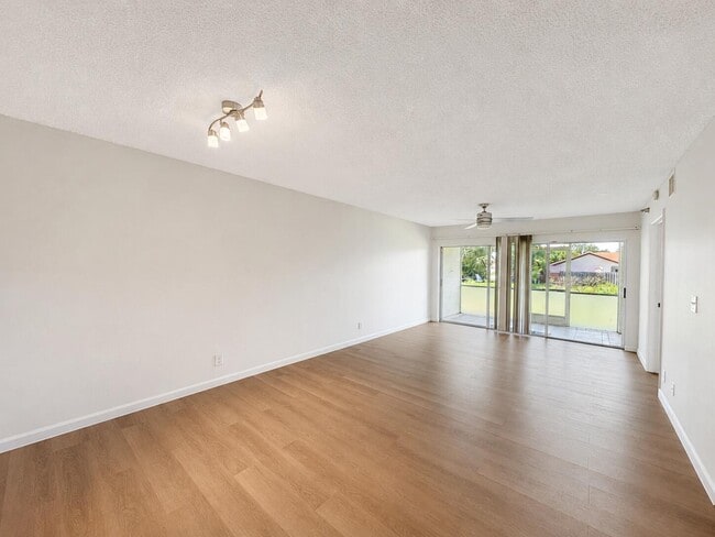Photo - 340 NW 67th St Unit 108
