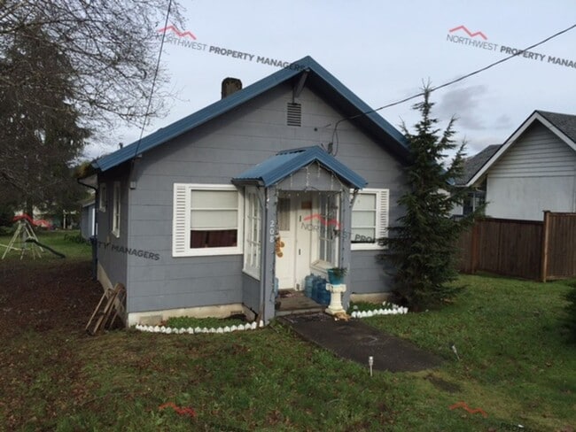 Building Photo - STATUS: AVAILABLE   | R168E| $1095