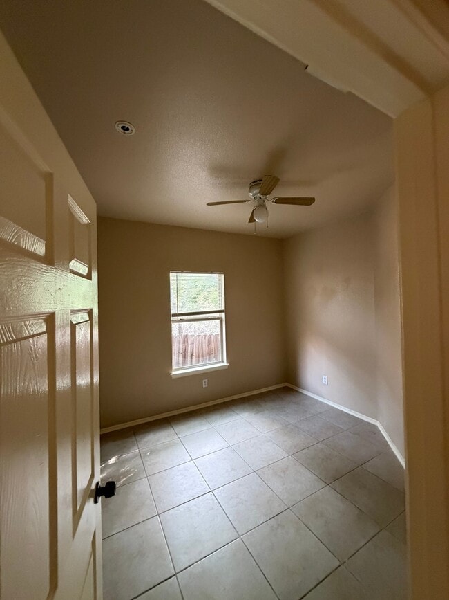 Photo - 7379 Longing Trail Unit 1