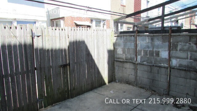 Photo - 1716 S Bancroft St