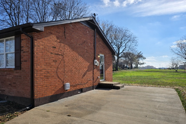 Photo - Charming 3 Bedroom 1 Bathroom Brick Home