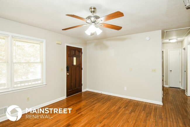 Photo - 4631 Candlewyck Way