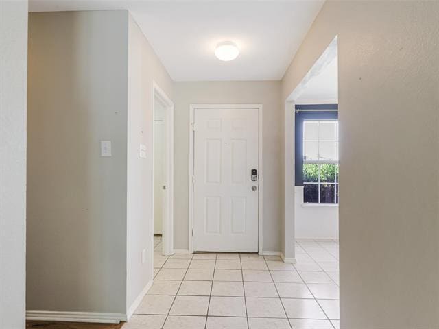 Photo - 1637 Elm St