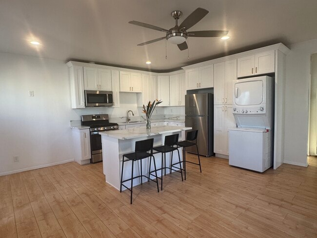 Kitchen - 7529 La Salle Ave