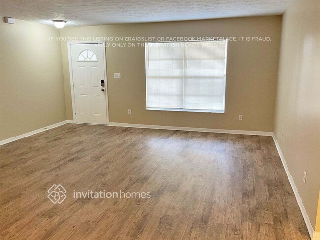 Photo - 3831 Parkside Dr