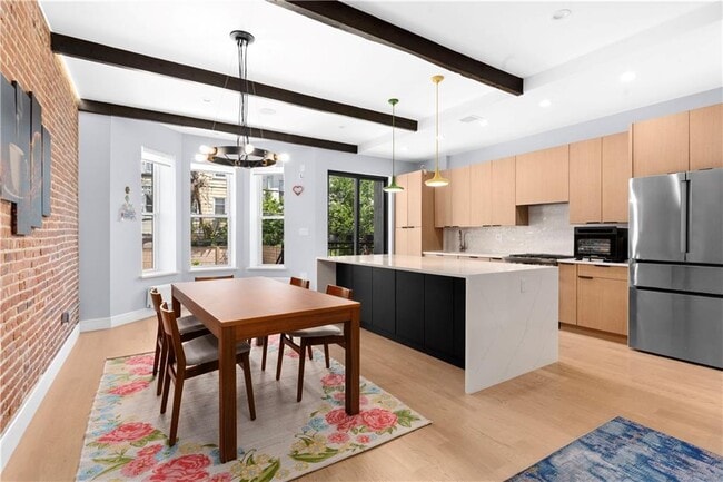 331 76th St Unit 1