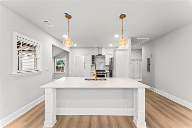 Photo - 2128 Hosea L Williams Dr NE