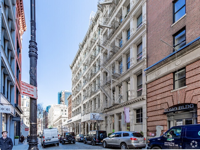 Photo - 114-116 Greene St