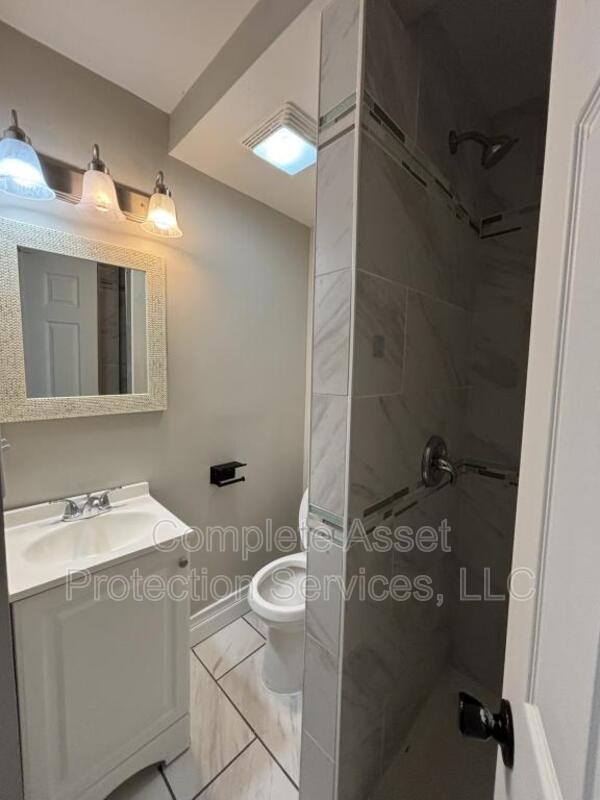 Photo - 2715 Greene St