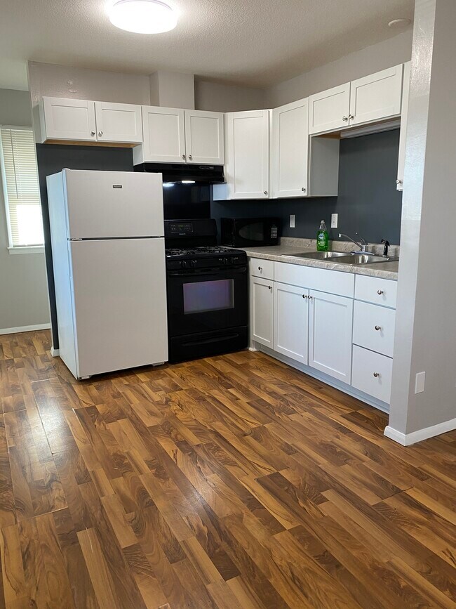 7617 69th Ave N Unit 4