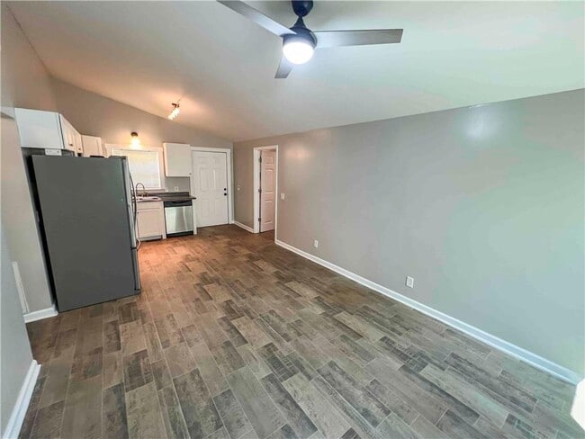 18 Mockingbird Dr