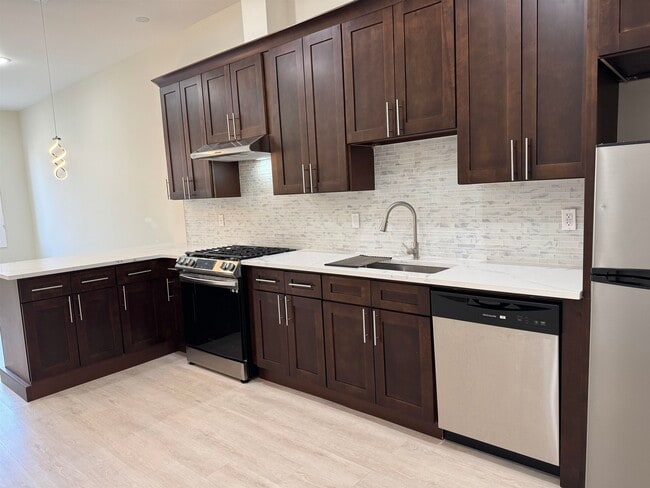 Photo - 527 Union Ave Unit 1i