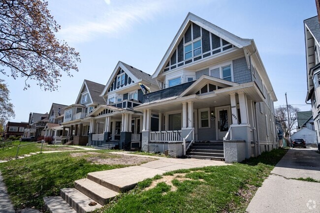Building Photo - Maryland Lower near UWM Rental