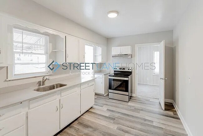 Photo - 4202 16th Ave