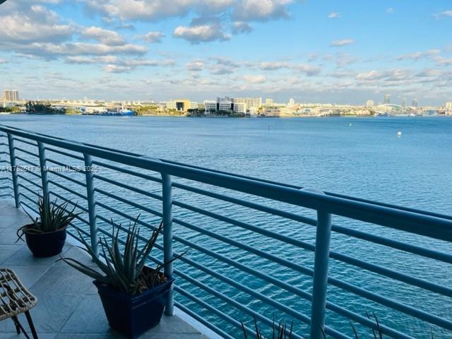 Photo - 335 S Biscayne Blvd Unidad 812 Rental