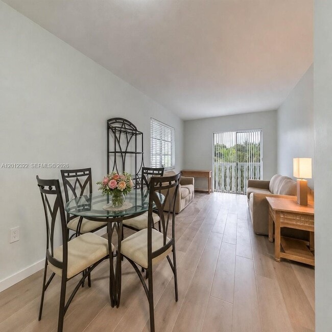 Building Photo - 1150 Madruga Ave Unit C304
