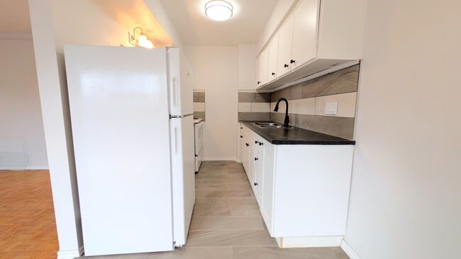 Photo - 3015 Sandwich St. Unit 508