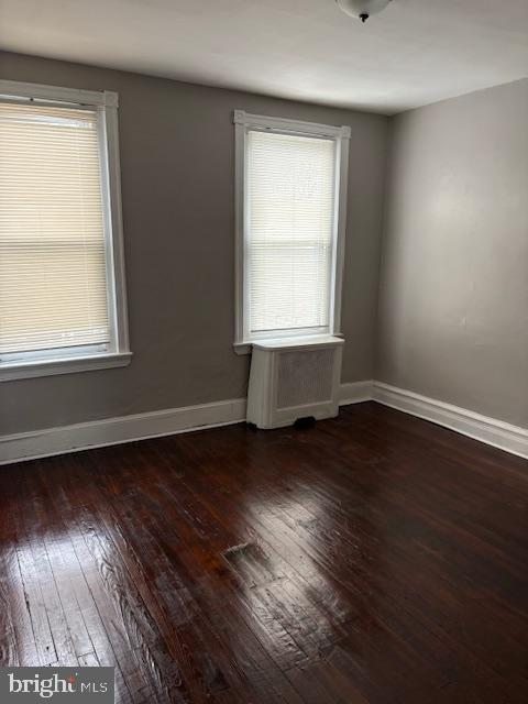 Photo - 1919 E Monmouth St