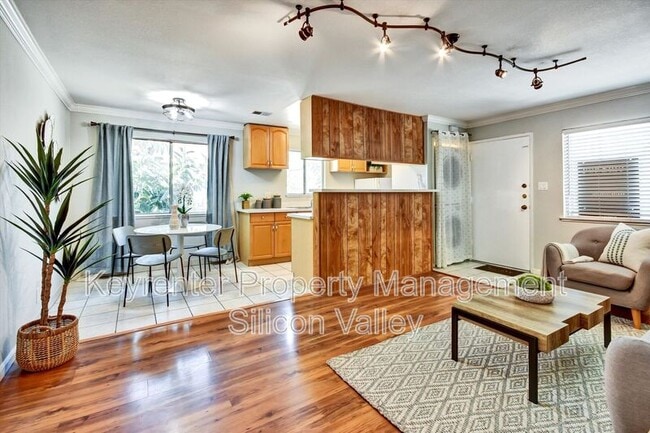 Photo - 329 Blossom Hill Rd