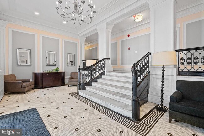 Photo - 1526 17th St NW Unidad 115