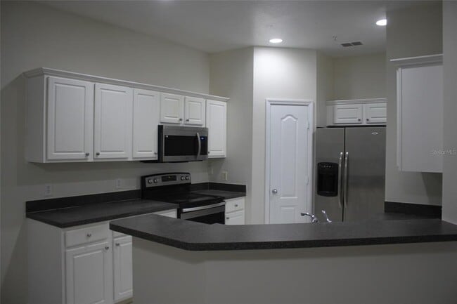 Photo - 6662 S Goldenrod Rd