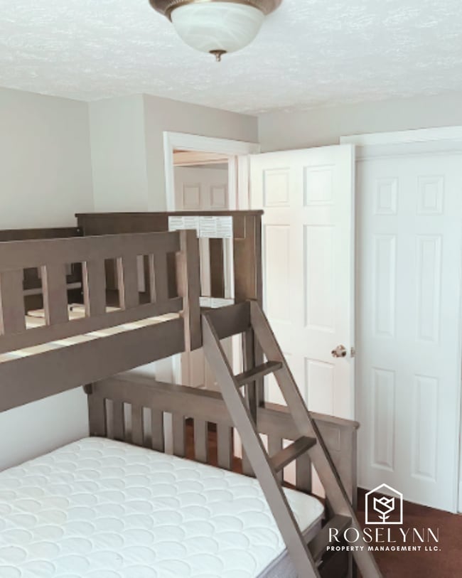 Photo - 30 Clayton St