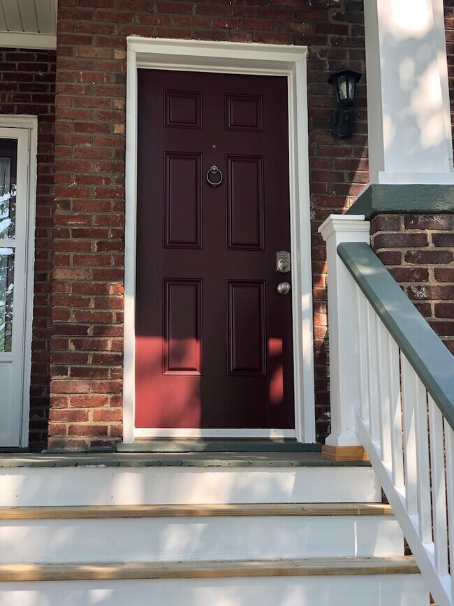 Photo - 1330 Belleview Ave SE