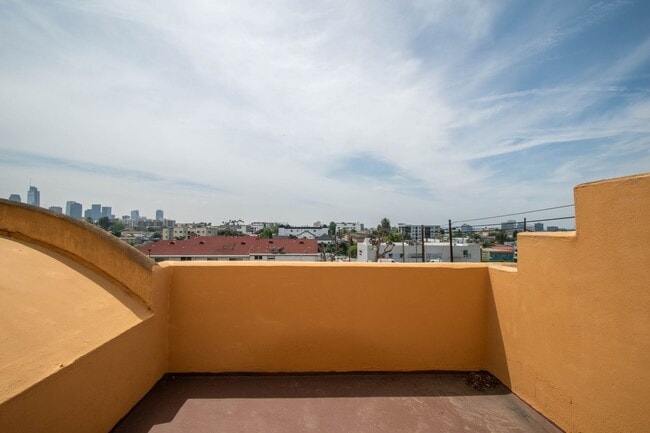 Photo - 425 N Alvarado St Unit 110