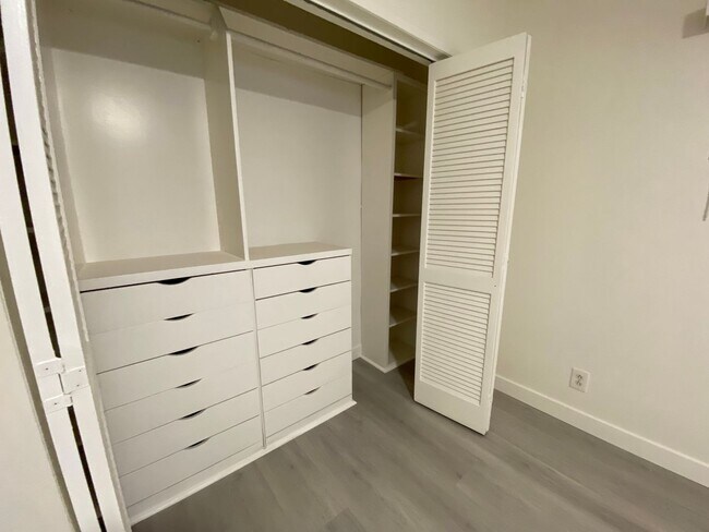 Photo - 26th Santa Monica Unit 1