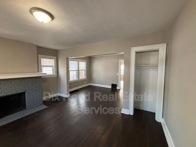 Photo - 525 Harrison Ave