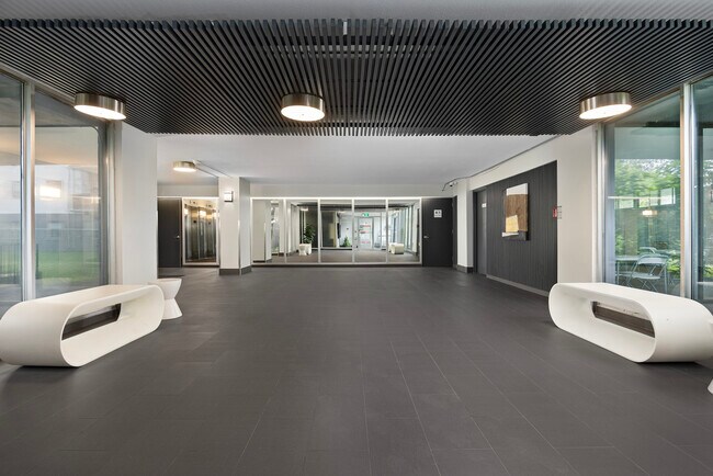 Photo - Georgian Mansion