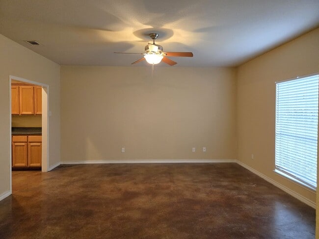 Photo - Robinson Townhome