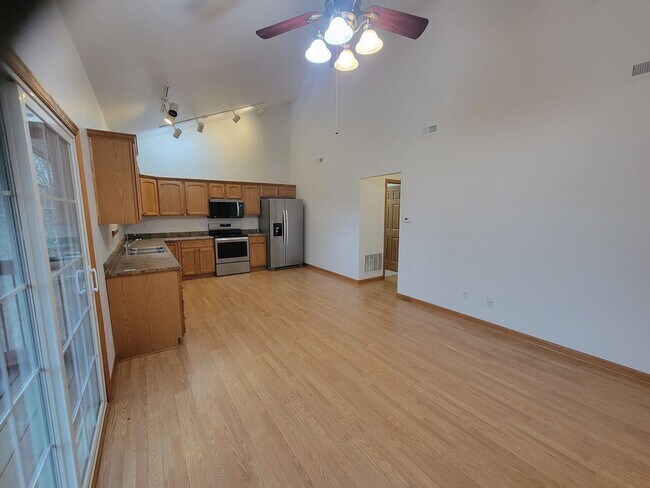 Photo - Beautiful 2BR/2BA Luxury Condo