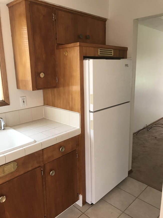 Building Photo - Arbor Lodge Mid Century Mod Unit 7123