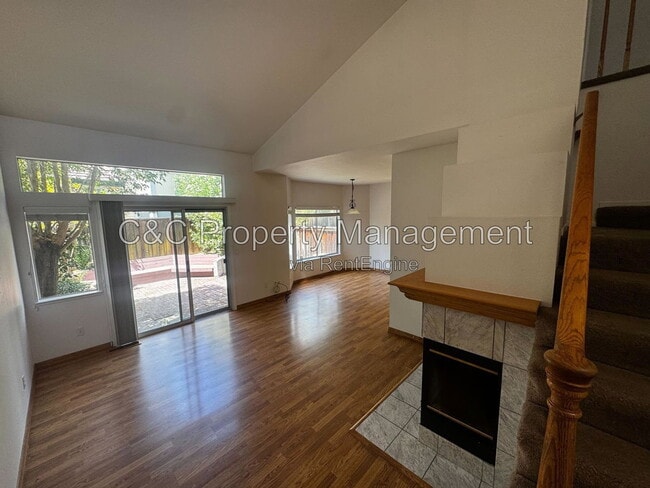 Photo - 3513 Clayburn Rd