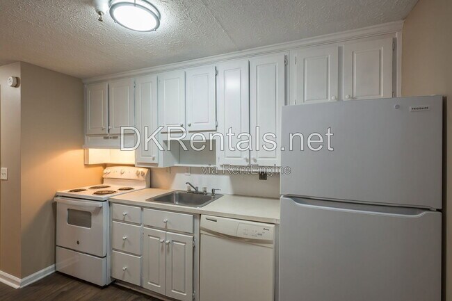 Photo - 360 Lee Trail Unit 135