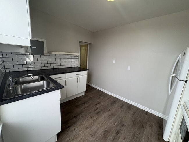 Photo - 140 Adelaide St Unité 6