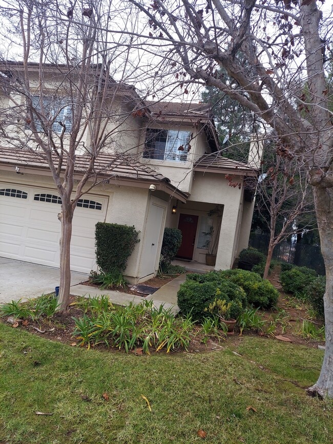 Building Photo - 1176 Amberton Ln Rental