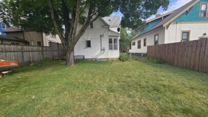 Photo - 3832 Harriet Ave