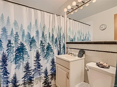 Photo - 3189 Wheeling St