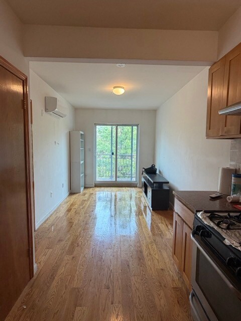 Photo - 342 53rd St Unit 3F