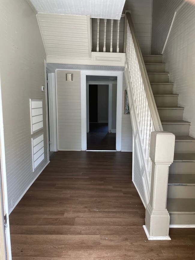 Photo - 4 BED 2 BATH TWO STORY HOME IN TROY!