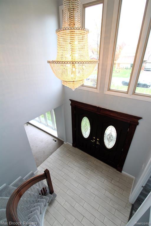 Photo - 6895 Indian Creek Dr