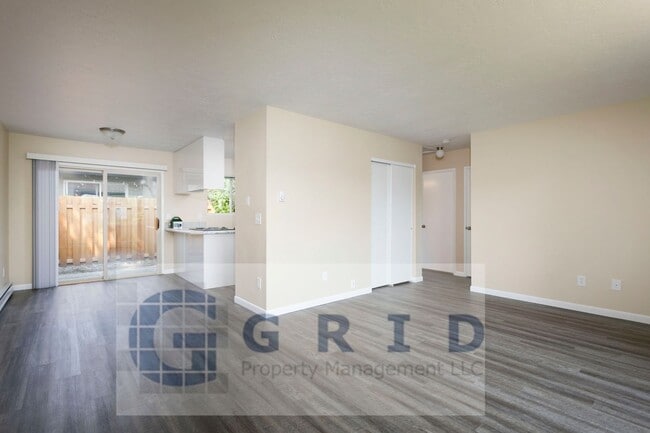 Photo - Gorgeous 2 Bedroom Apartment in Mt. Tabor - $500 MOVE IN SPECIAL! Unit 5109 (B)
