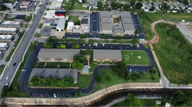 The Vue at Oak Creek